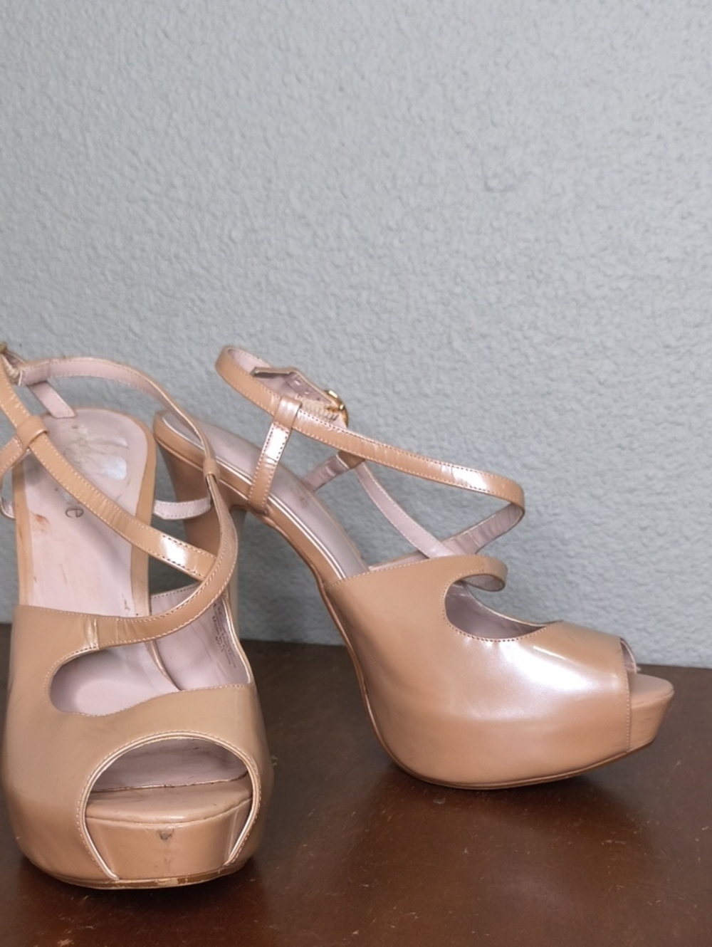 Women's Nude Strappy Platform Heels with Peep Toe Size 9.5 AP